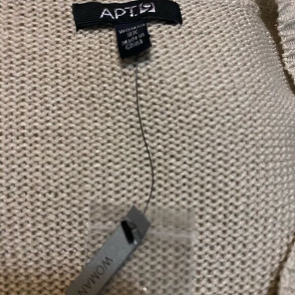 Apt 9 Beige V-neck Knit sweater, size 2X - Picture 3 of 3